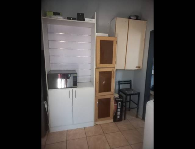 1 bed property to rent in MONDEOR